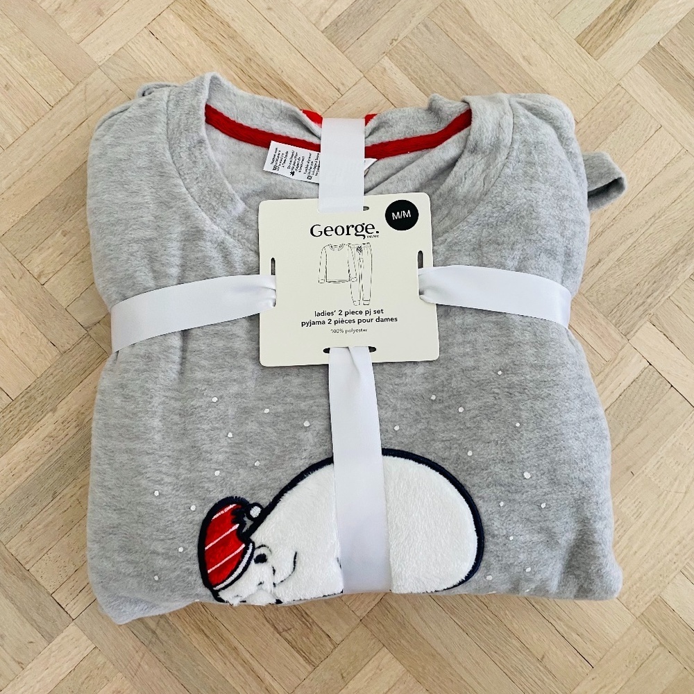 George - 2 Piece Fleece PJ Set with Polar Bear, Size M, Brand New with Tags!